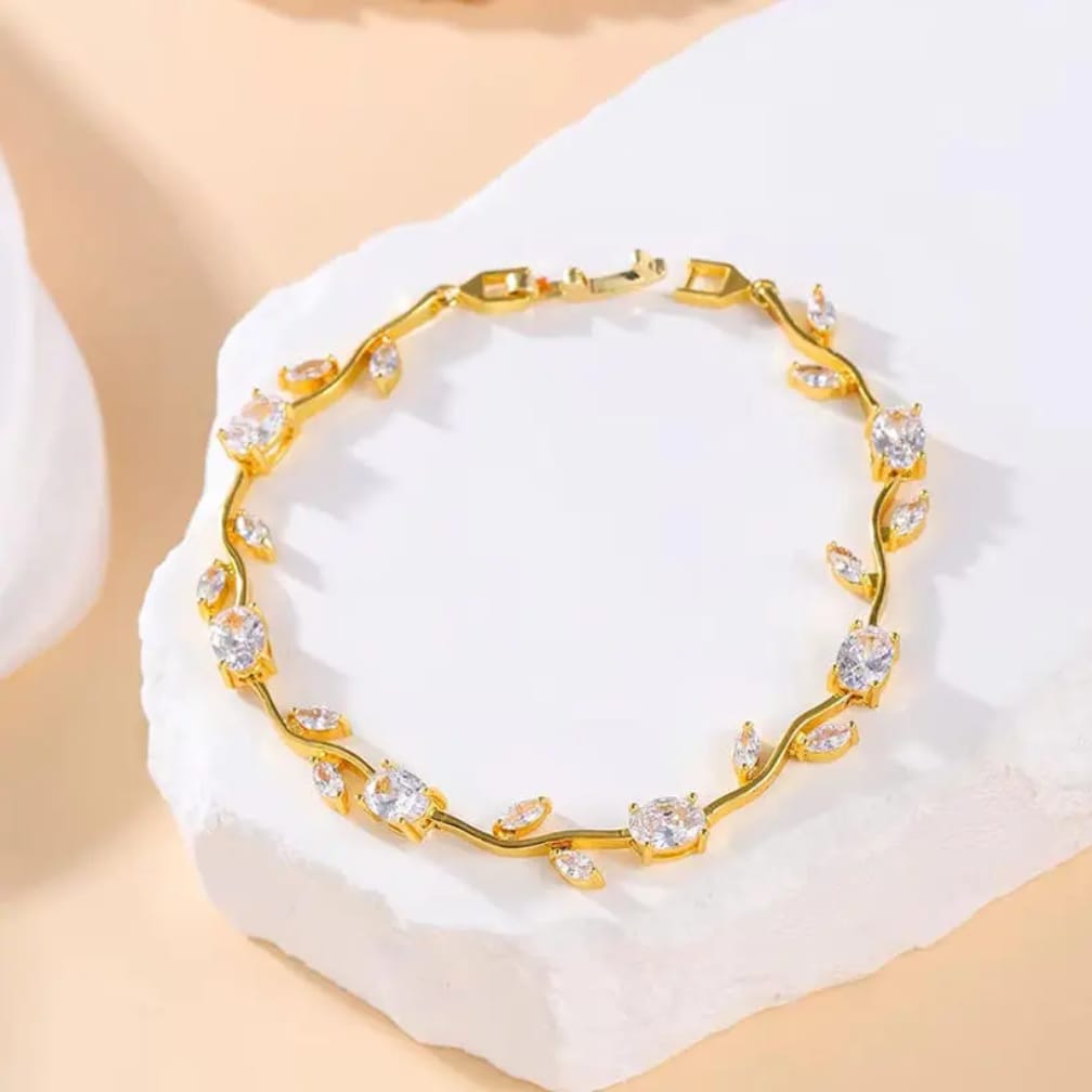 Elegent tulip bracelet for women - premium stainless steel floral jewellery